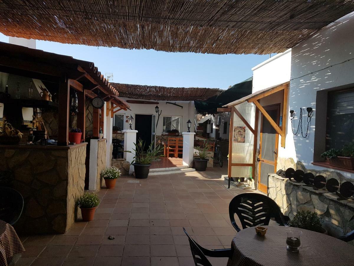 Pensjonat Ca La Pilar Poblenou del Delta Zewnętrze zdjęcie