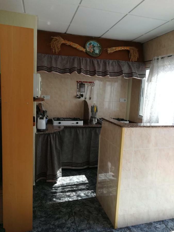 Pensjonat Ca La Pilar Poblenou del Delta Zewnętrze zdjęcie