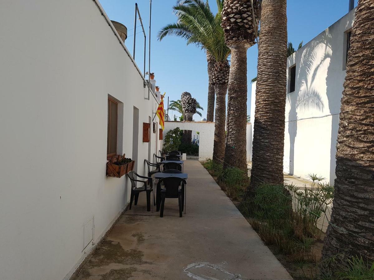 Pensjonat Ca La Pilar Poblenou del Delta Zewnętrze zdjęcie